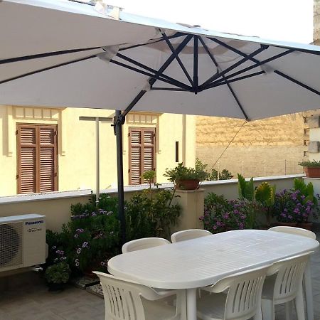 Sole di Trapani Hotel Bagian luar foto